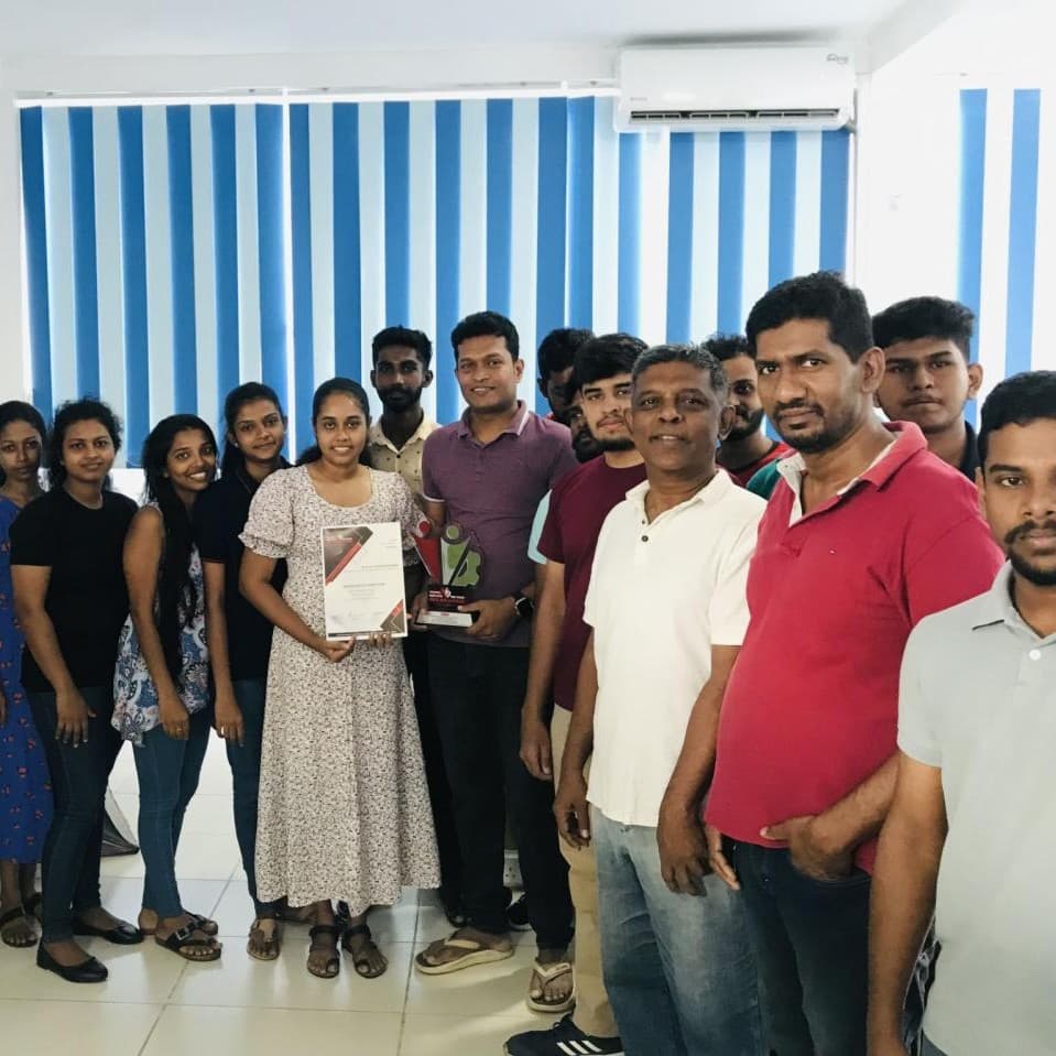 Yasas Banuka Malavige - Keeping Things Alive - Western Digital Computer Systems — Web Developer